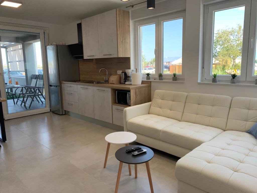 Apartmani Sunside Nin Εξωτερικό φωτογραφία